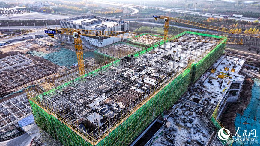 ǰؿƼa(chn)I(y)(xing)ĿʩF(xin)(chng)W(wng) Ȕz