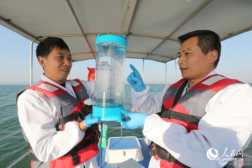 ˆT(du)ˮ|(zh)M(jn)Йzy(c)W(wng) ƽz