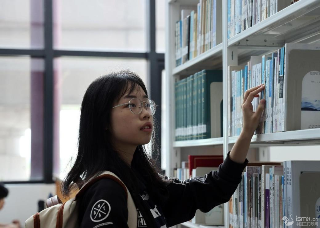 һW(xu)ڈD^醕?qng)?bo)ӛ ܿ˽ z