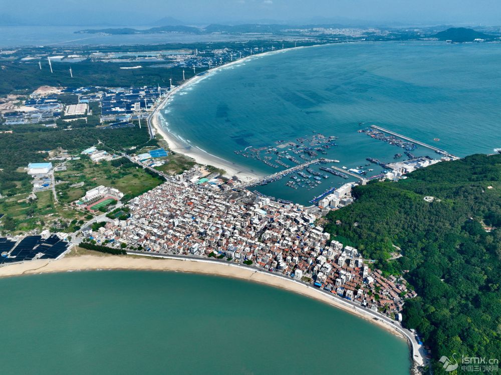 �@��2024��10��16���Ĕz�ĸ���ʡ�����Ж|ɽ�h�ĽǴ壨�o�˙C��Ƭ�������A��ӛ�߽��˼t�z