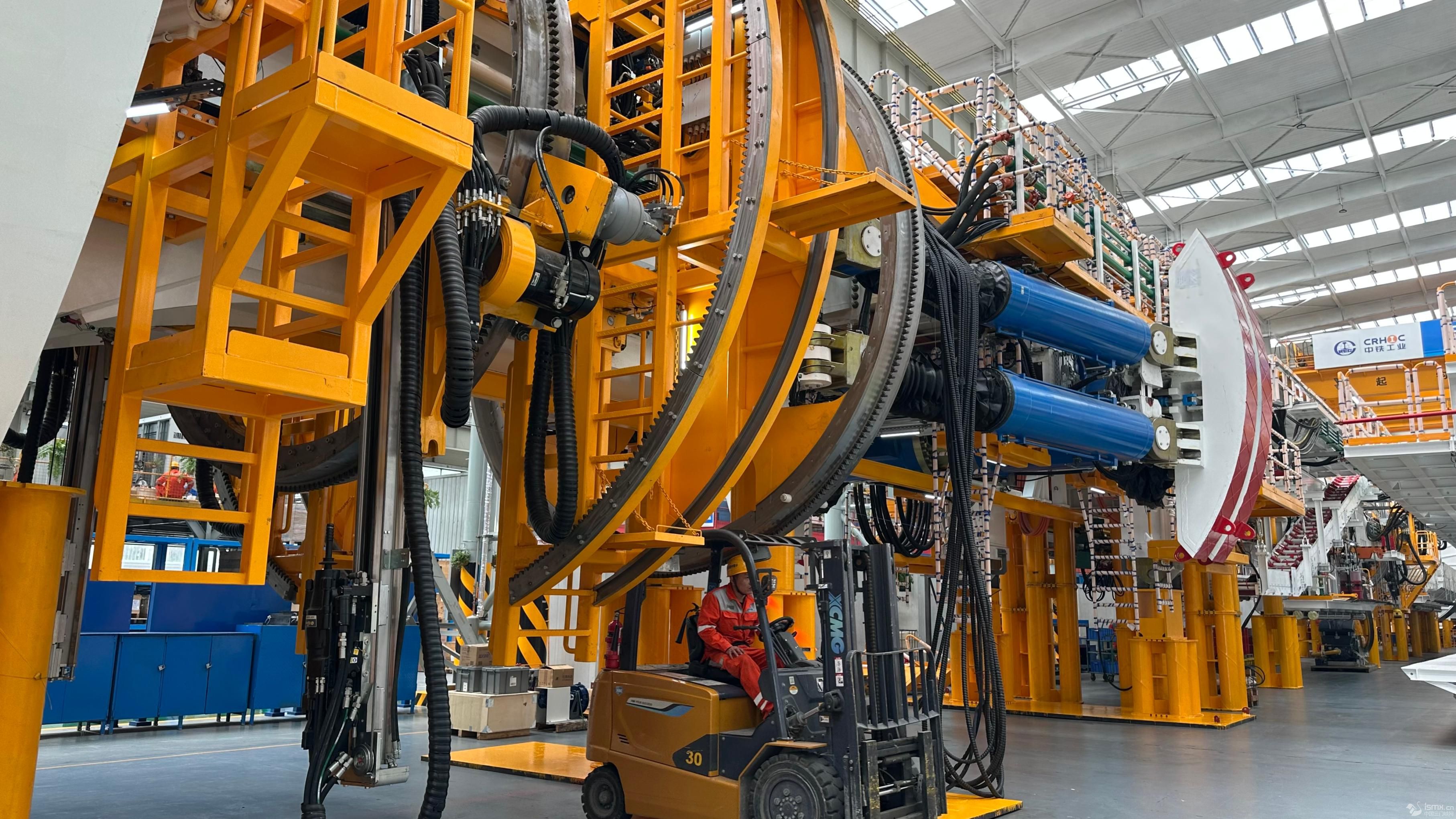 ���F���F(tu��n)�ܘ�(g��u)�C(j��)չʾ������W(w��ng)ӛ�� ���B�B�z